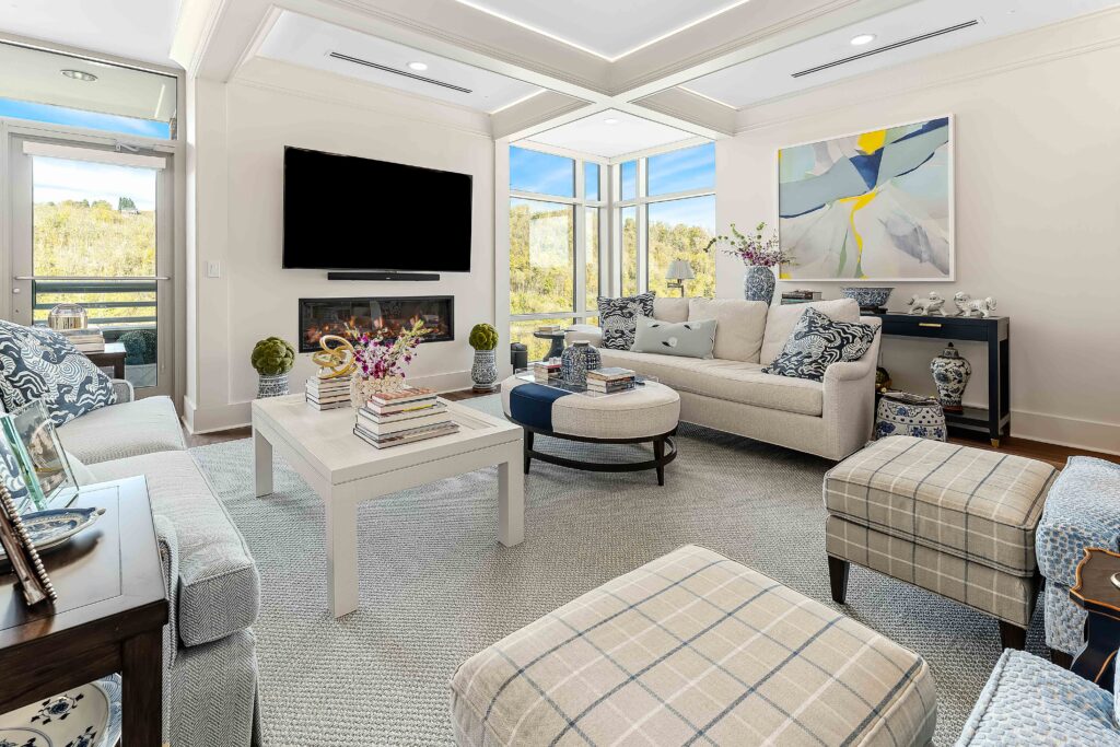 Waterfront Marriott - Pat Bibbee Designs